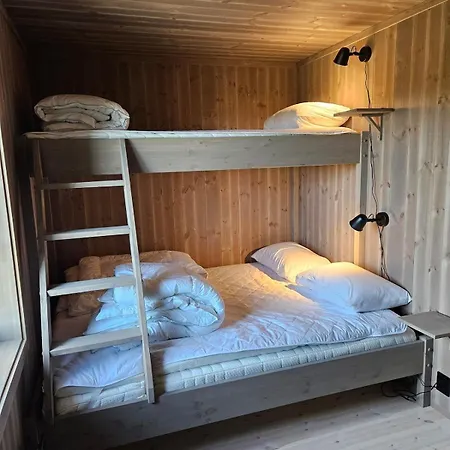 Utsikten Holiday home Sor-Fron
